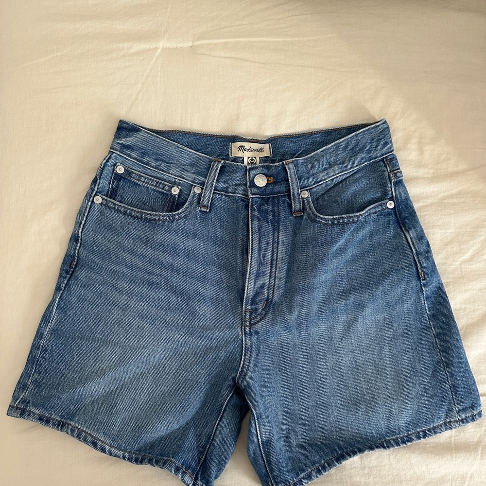 Madewell “The Dad Jean Short” Denim Shorts